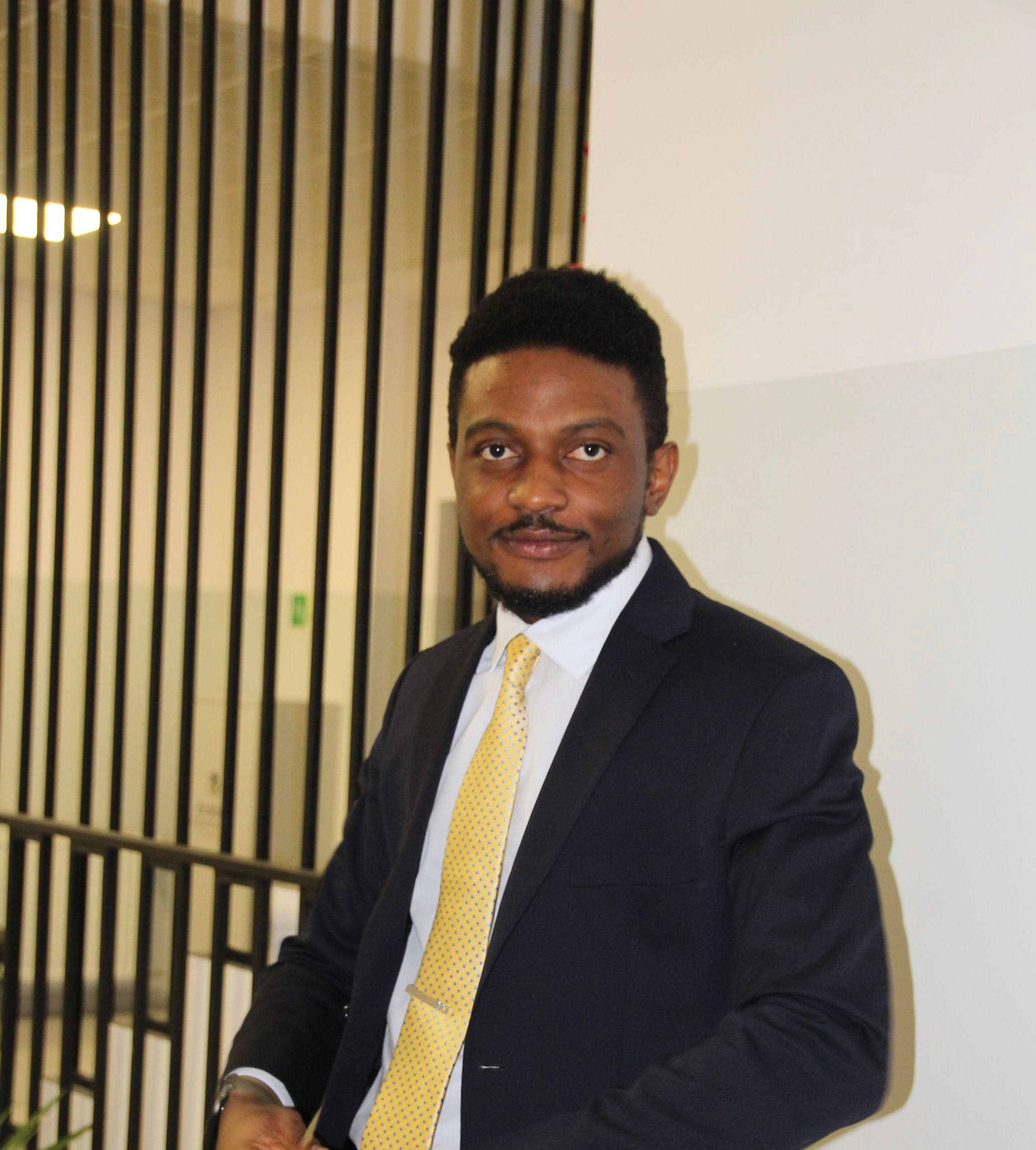 Keshi Ile, growth consultant